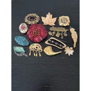Lot of 13 Vintage/Non-Vintage Assorted Brooches/Pins Needlepoint Brutalist Wood
